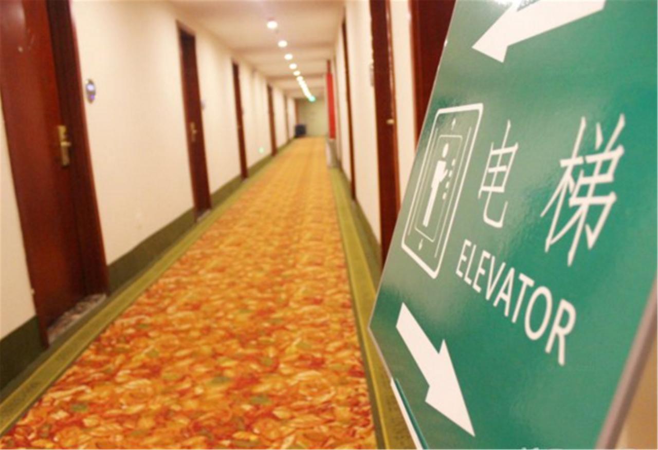 Greentree Inn Shanghai Hongqiao Hub Cao'An Road Huajiang Branch Road Express Hotel Jiading Εξωτερικό φωτογραφία